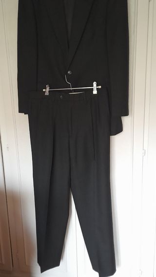 Traje gris marengo caballero puesto 1 ve