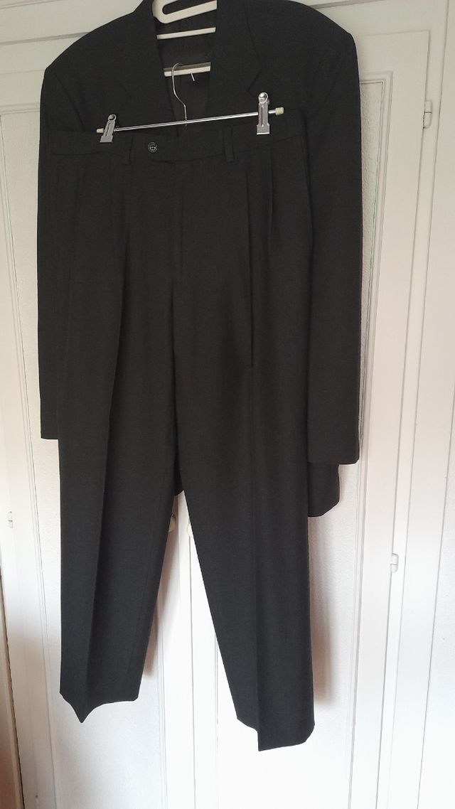 Traje gris marengo caballero puesto 1 ve