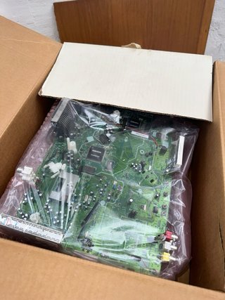 TELEVISIONES, ALTAVOCES, BARRAS DE SONIDO.