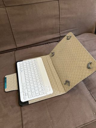 Funda Teclado PU- Tablet protectora 9.7 a 10.1 US