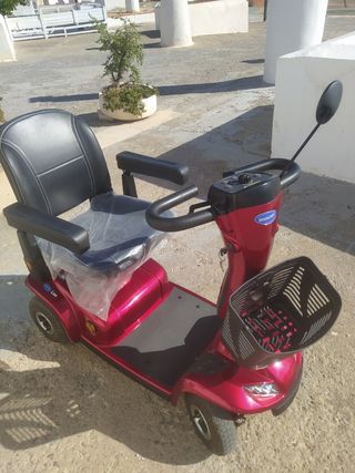 Scooter eléctrico movilidad reducida