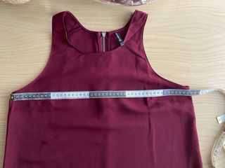 Blusa granate sin mangas