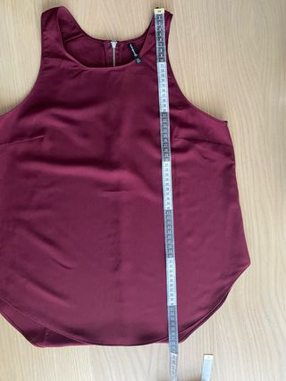 Blusa granate sin mangas