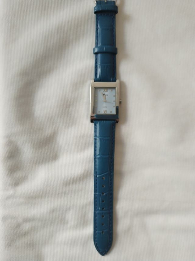 Reloj Lotus