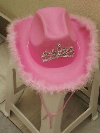 Sombreros.