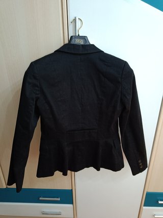 Americana negra talla 40
