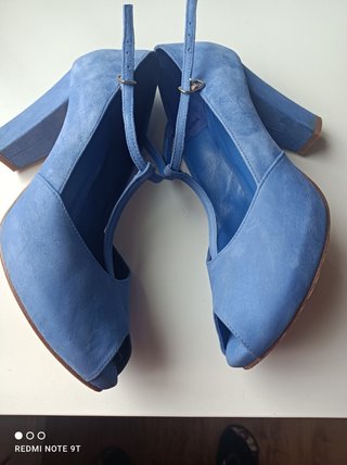 Zapatos peep toes