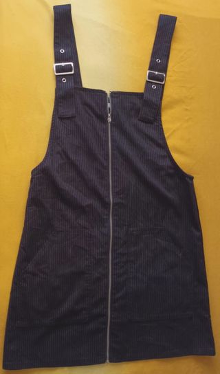 Vestido peto-pichi de Mango