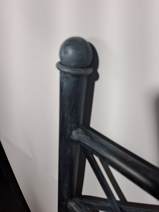 Cabecero de forja