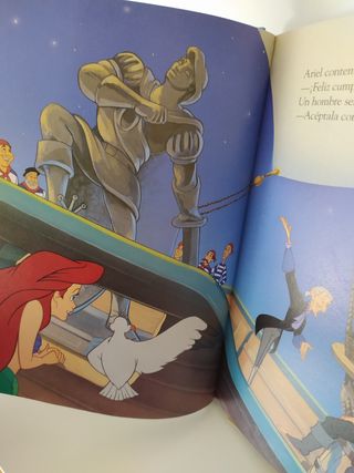 LIBRO 'LA SIRENITA' DE CLÁSICOS DISNEY