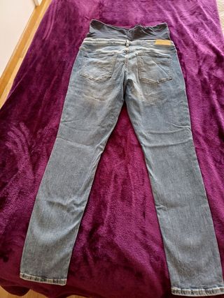 Pantalón vaquero embarazada