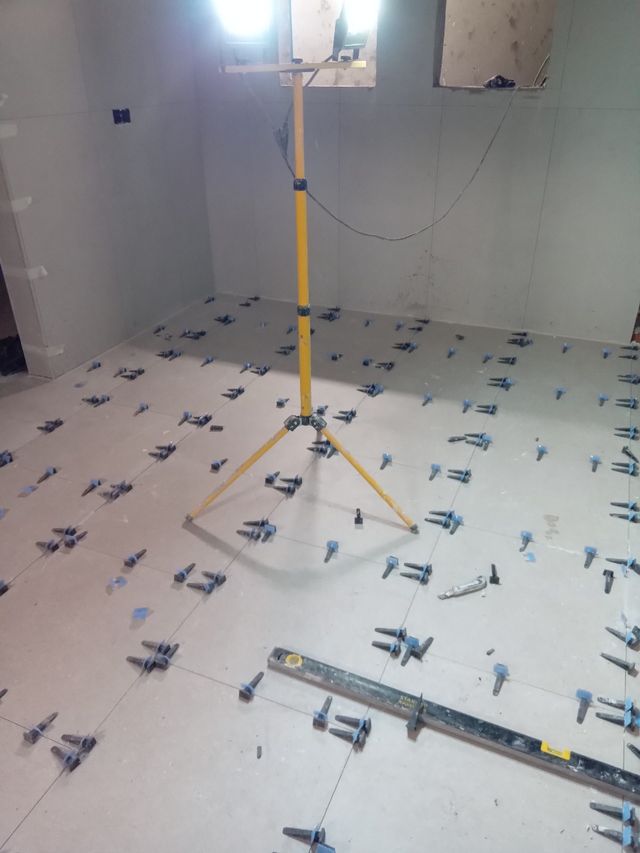 Pintamos su piso barato manitas todo tra