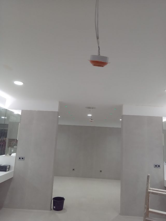 Pintamos su piso barato manitas todo tra