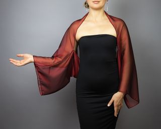 Chal bolero, mangas de chiffon burdeos rojo