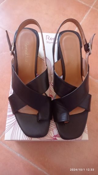 Sandalias piel a estrenar