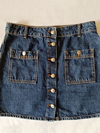 Falda corta vaquera Pull & Bear