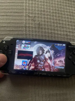 PSP 2004 + 80 JUEGOS!!
