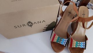 Sandalias cuña Surkana 