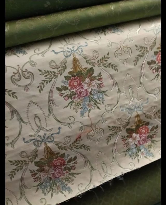 Tela de fallera de seda