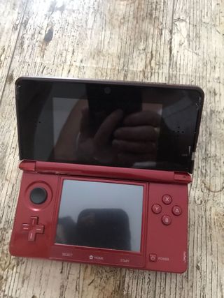 Nintendo 3ds rojo metalico