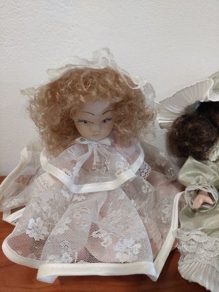 6 bambole in ceramica