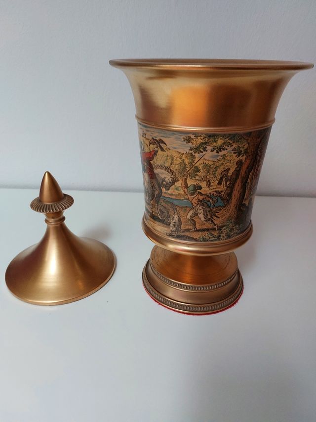 VASO E BISCOTTIERA CERAMICA VITTORIANA