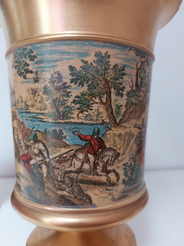VASO E BISCOTTIERA CERAMICA VITTORIANA
