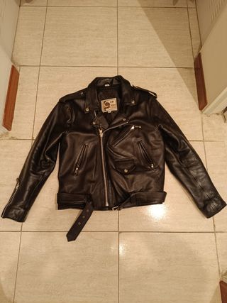 Cazadora de cuero auténtico