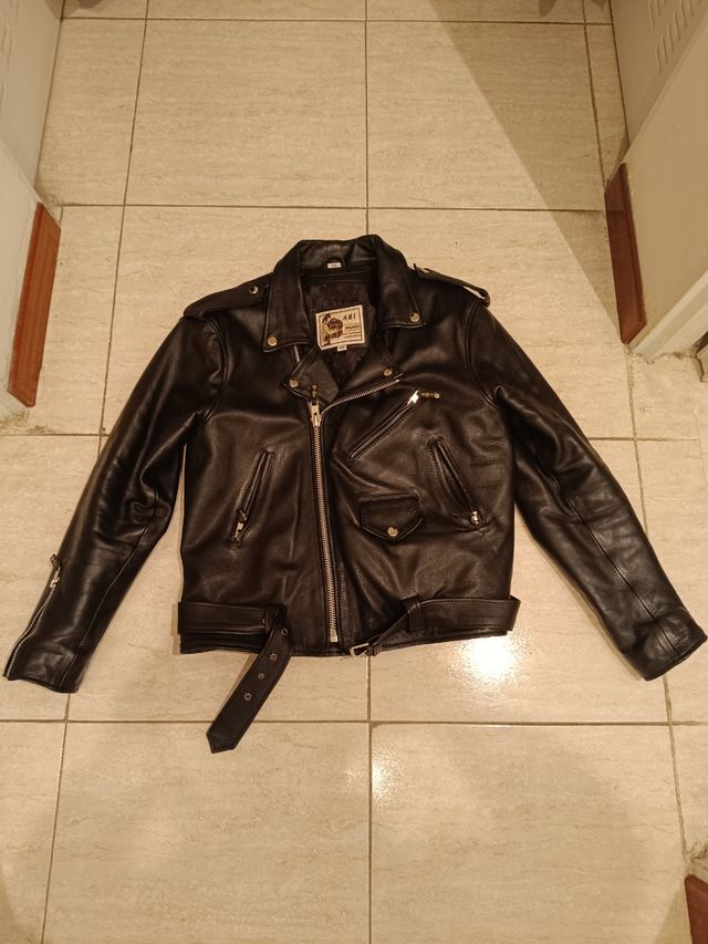 Cazadora de cuero bovino auténtico