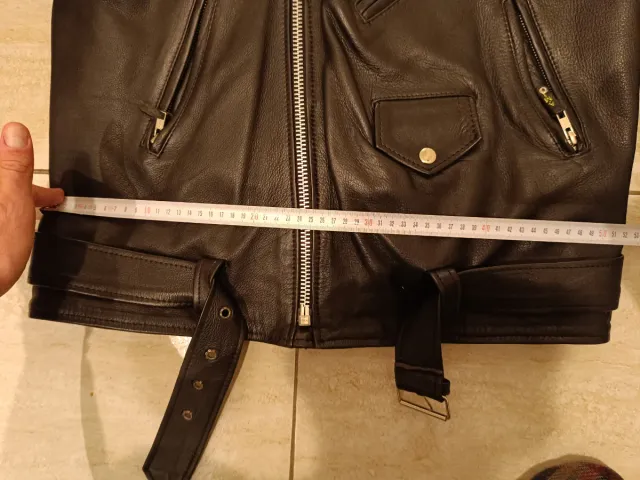 Cazadora de cuero bovino auténtico