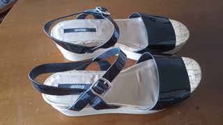 SANDALIAS DE CHICA.
