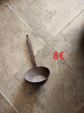 Antigüedades sin restaurar precio en la foto