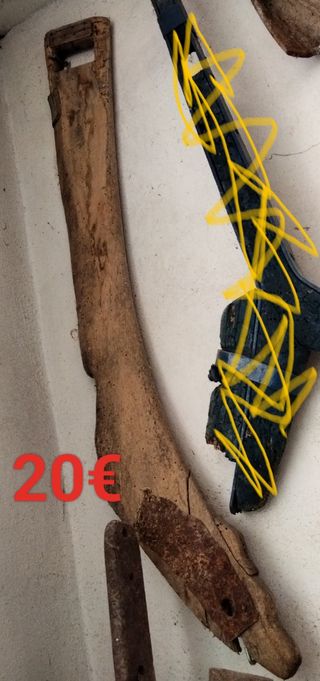 Antigüedades sin restaurar precio en la foto