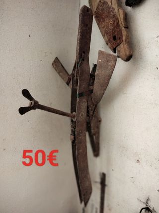 Antigüedades sin restaurar precio en la foto