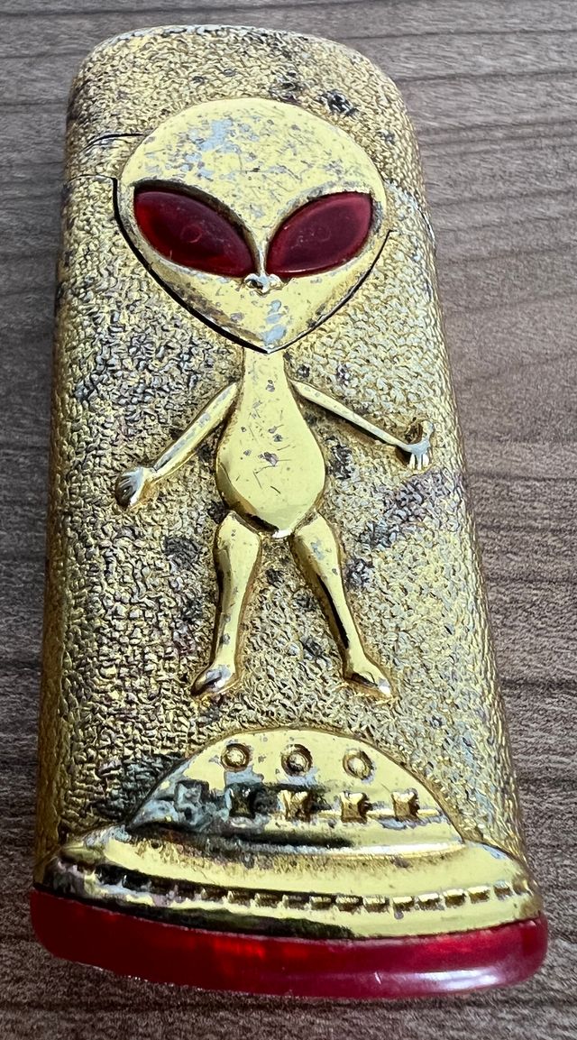 Mechero Alien Con Luz,Musica