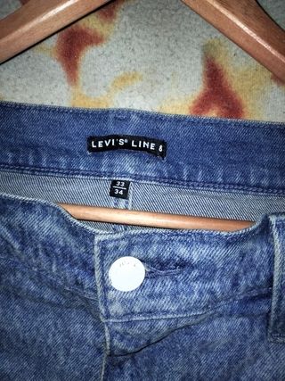 Pantalon levis 