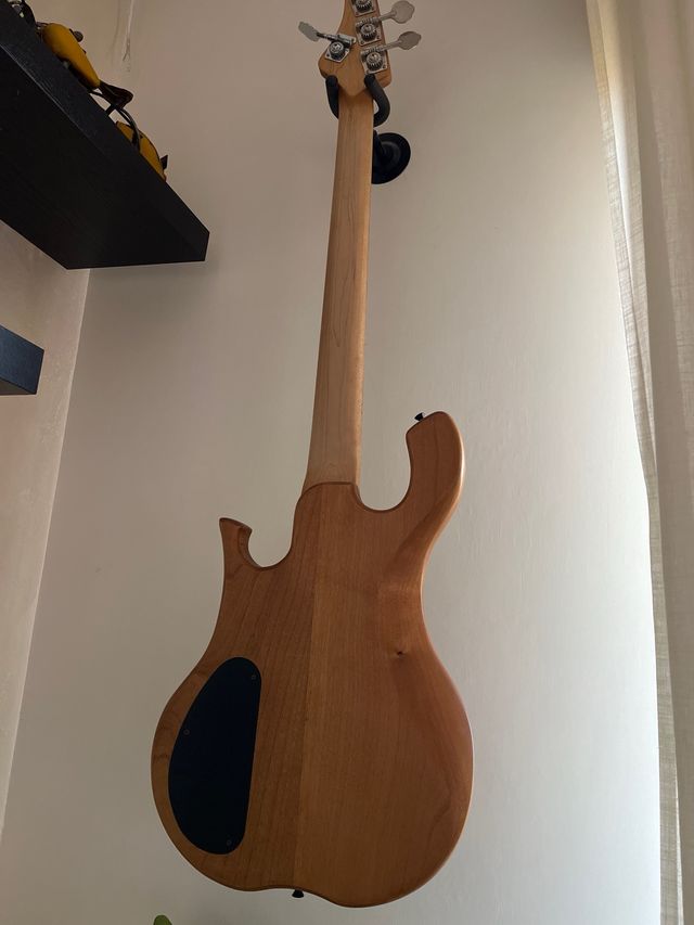 Basso 5 corde artigianale fatto a mano