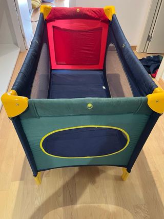Cuna plegable
