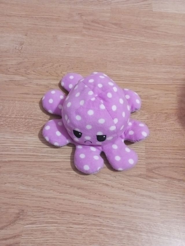 Peluche pulpo morado 