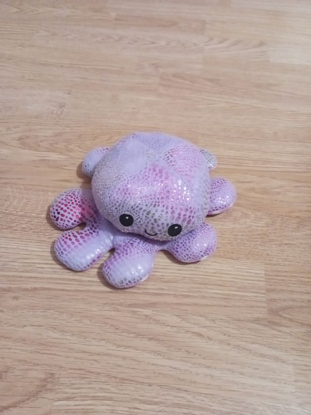 Peluche pulpo morado 