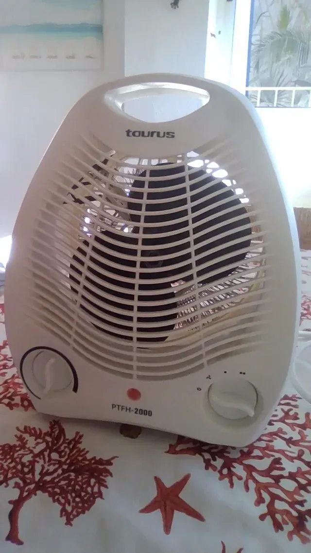 rebajado CALEFACTOR TAURUS PTFH 2000 VERTICAL
