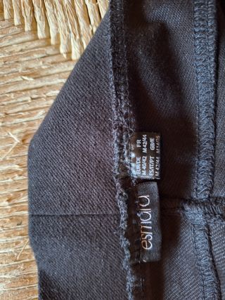 Pantaloni swing. Leggins Esmara