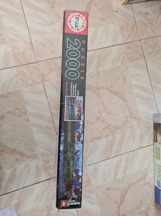 PUZZLE 2000 Piezas