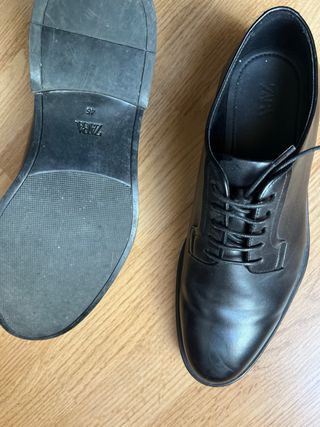 Zapatos elegantes negros