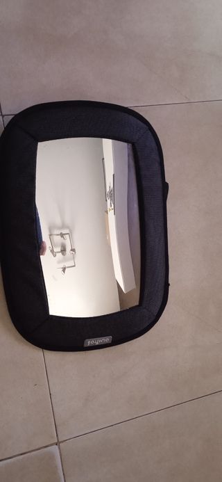 Espejo vigilabebe coche