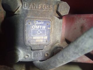 Motor hidráulico tracción vendimiadora