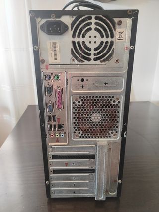 Torre ordenador