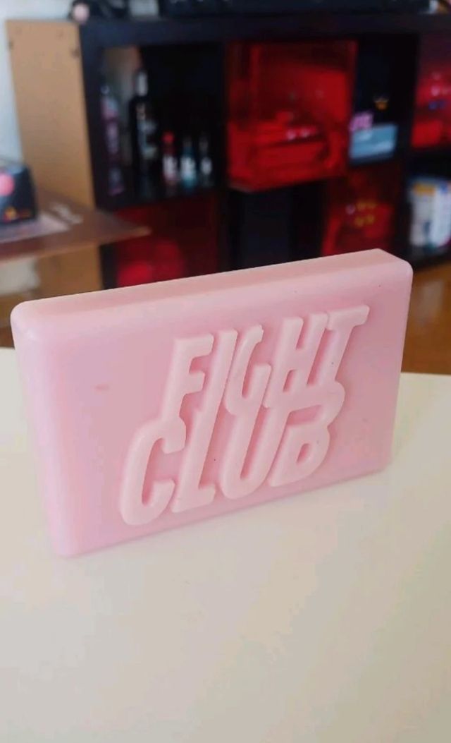 FIGURA JABON CLUB DE LA LUCHA