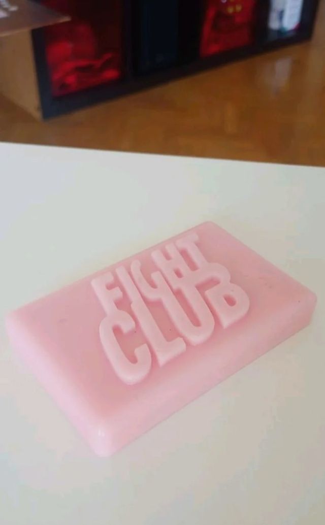 FIGURA JABON CLUB DE LA LUCHA