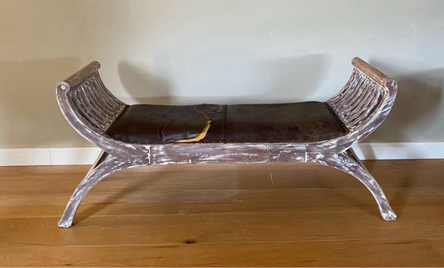 Descalzadora, sillon, madera y cuero